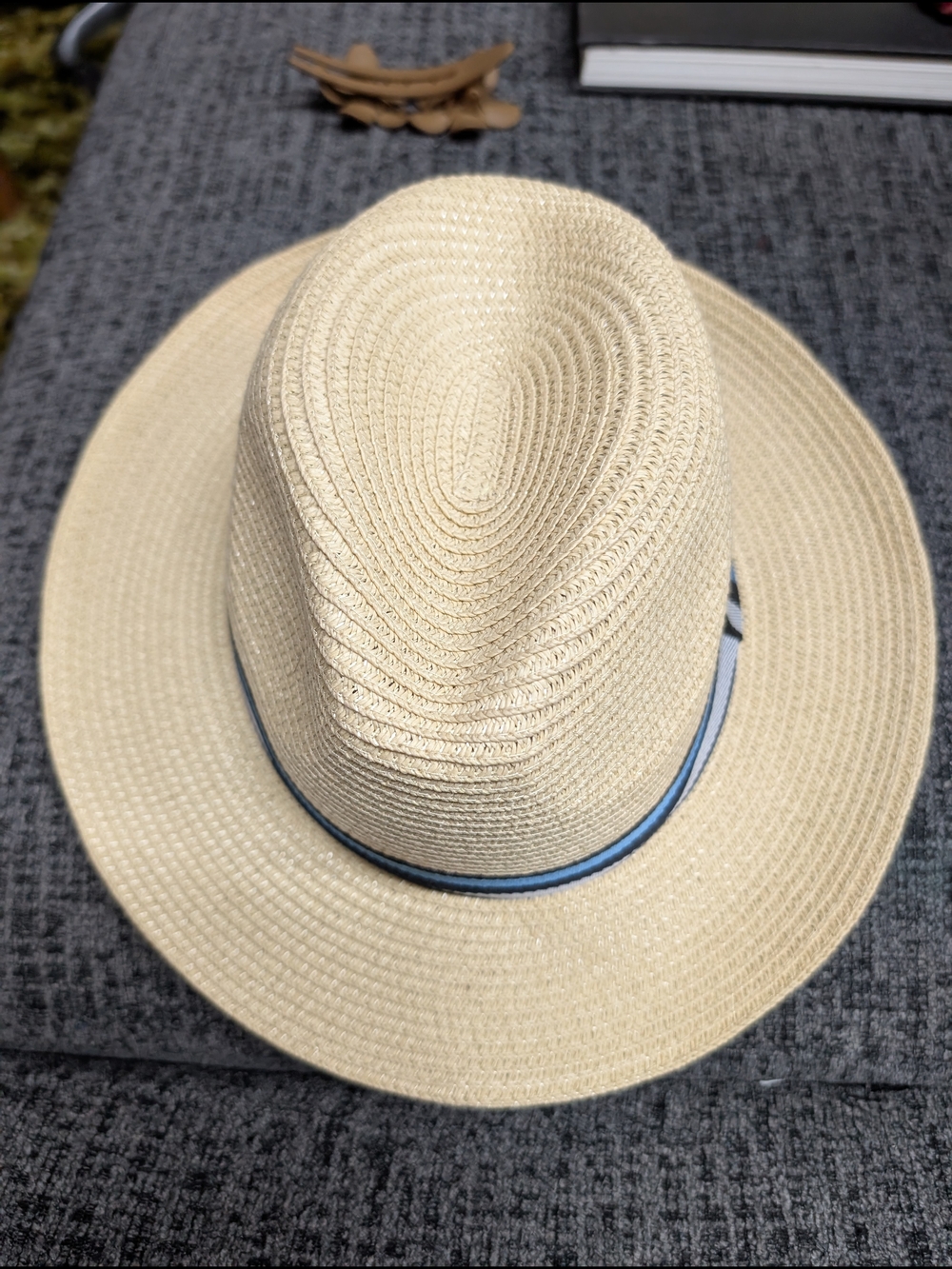 Amazon Essentials Beige Straw Fedora with Blue Trim